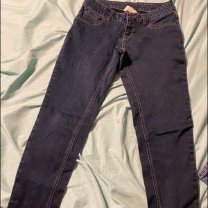 Juniors skinny jeans